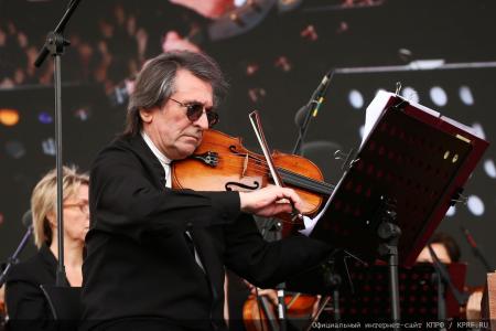 Г.А. Зюганов посетил открывшийся 11-й книжный фестиваль «Красная площадь»