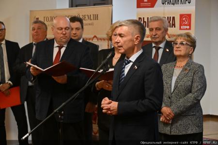 Г.А. Зюганов открыл в Госдуме выставку, посвященную 110-летнему юбилею советской актрисы М.Н. Мордасовой