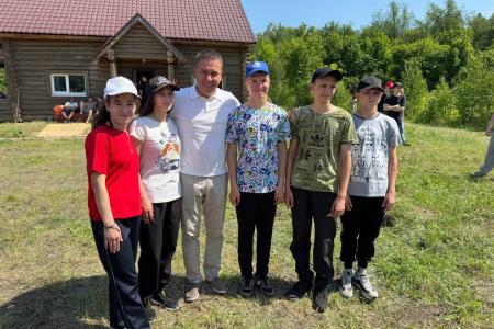 Ульяновская область. КПРФ ко Дню защиты детей провела патриотическое мероприятие в рамках проекта «Школа защитников Родины»