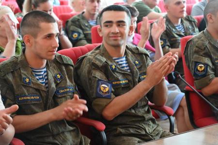 В Ульяновске прошли концерты культурно-патриотического центра «Армия и культура» для раненых бойцов и для десантников 104-й дивизии ВДВ