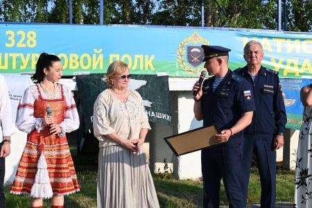 В Ульяновске прошли концерты культурно-патриотического центра «Армия и культура» для раненых бойцов и для десантников 104-й дивизии ВДВ