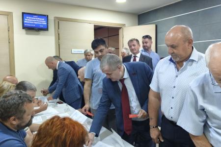 Донские коммунисты выдвинули кандидатом на пост Губернатора Ростовской области - Евгения Ивановича Бессонова
