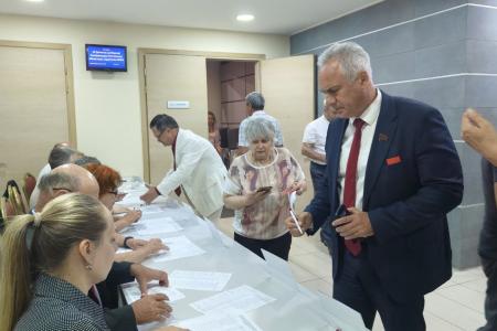 Донские коммунисты выдвинули кандидатом на пост Губернатора Ростовской области - Евгения Ивановича Бессонова