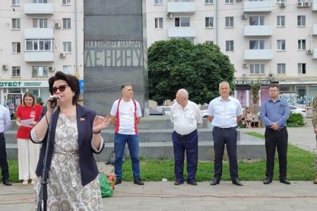 «НЕТ – тарифному грабежу!». Митинг в Ростове-на-Дону
