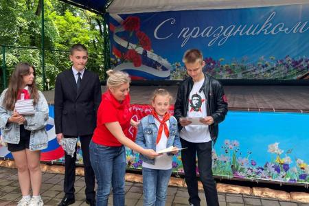 Ставропольский край. Юные пионеры чтят традиции