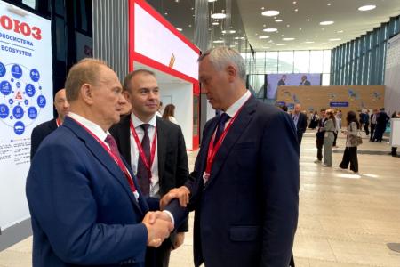 Г.А. Зюганов: Европейские лидеры истерично пугают мир Россией, а никто не пугается