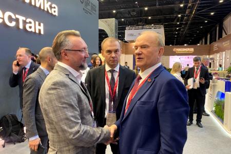 Г.А. Зюганов: Европейские лидеры истерично пугают мир Россией, а никто не пугается