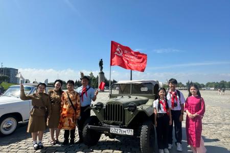 Пионеры из Вьетнама в Москве. День второй