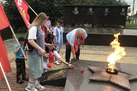 Коммунисты провели автопробег «Красные крылья Победы!» на юго-западе Брянской области