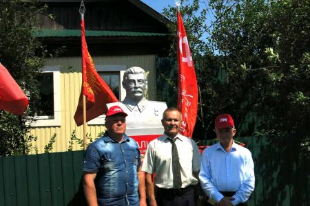 В Чувашии установлен четвёртый бюст И.В. Сталину