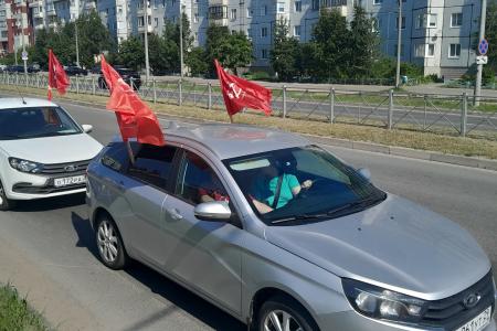 Коммунисты Поморья отметили День ВМФ и День рождения Северодвинска ударным автопробегом