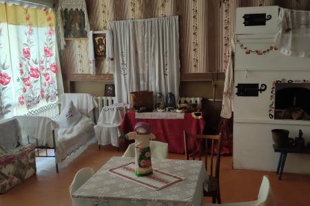 Благодаря вмешательству первого секретаря Новгородского обкома КПРФ Ольги Ефимовой удалось отстоять здание сельского дома культуры