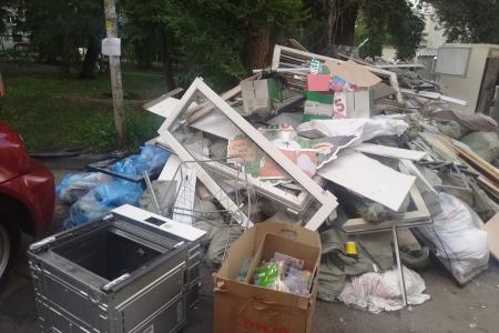 Воронеж. При помощи Сергея Гаврилова жители дома на Плехановской получили поддержку