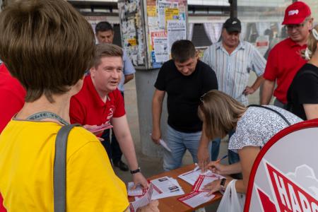 В Курске прошла акция КПРФ «Народный референдум» — голос народа против равнодушия власти