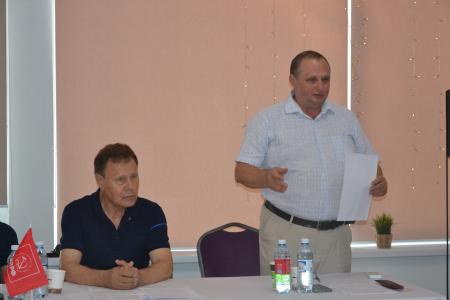 В Астрахани состоялся круглый стол по вопросам ЖКХ
