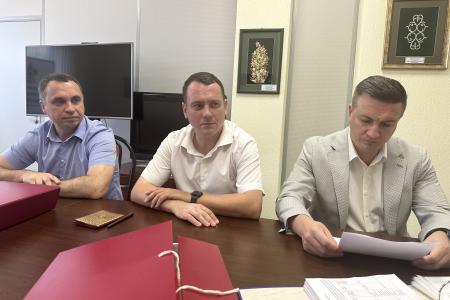 Краснодарский край. В крайизбирком сданы подписи в поддержку Александра Сафронова – кандидата в губернаторы от КПРФ