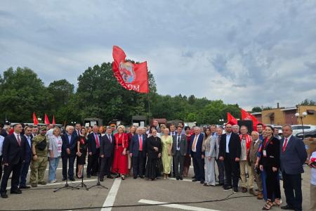 140-й гуманитарный конвой КПРФ ушел из подмосковных «Снегирей»