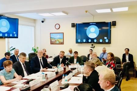 Анастасия Удальцова провела очередное заседание Рабочей группы по вопросам адаптации и интеграции мигрантов