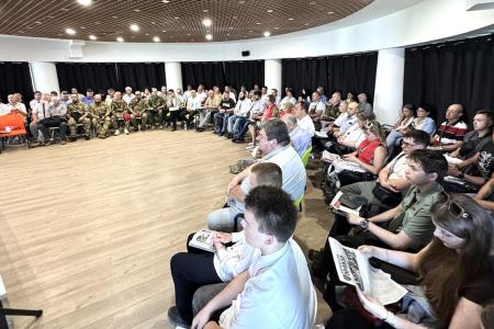 Луганские коммунисты на региональном Пленуме обсудили итоги XIX Съезда КПРФ