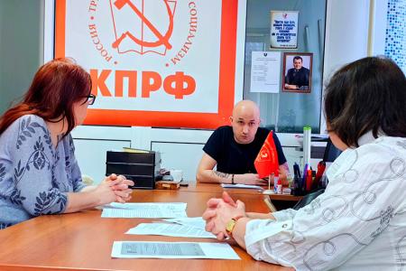 Приёмная депутата Госдумы Р.М. Лябихова ведёт системную работу по защите прав жителей Ивановской области