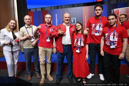 Г.А. Зюганов выступил на межпартийных дебатах о политических вызовах будущего и будущем политических партий