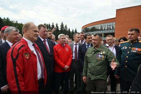 140-й гуманитарный конвой КПРФ ушел из подмосковных «Снегирей»