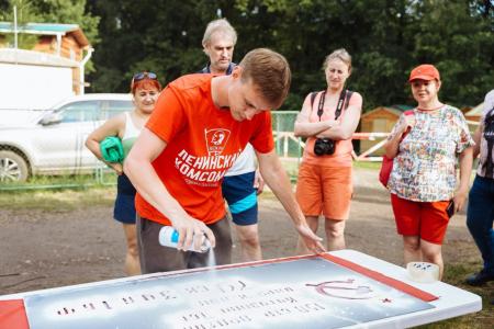 Комсомольцы Нижнего Новгорода приняли участие в Грушинском фестивале, который прошёл в Самарской области