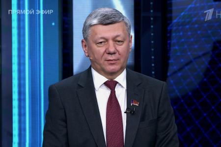 Дмитрий Новиков на Первом канале о «семи пятницах» Трампа и попытках европейцев его «обжулить»