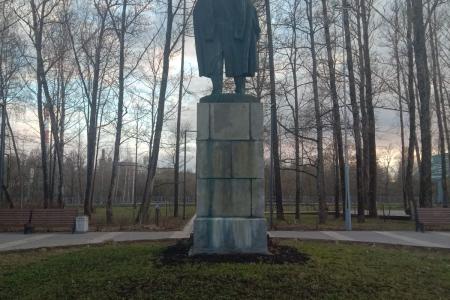 В «Развитии культуры Ленобласти» нет места для Ленина. Недостаток бюджета или сознательная политика?