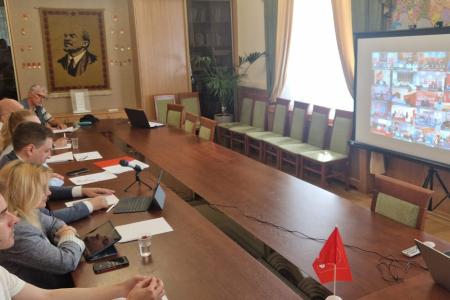 Секретари ЦК КПРФ Георгий Камнев и Мария Дробот провели онлайн-совещание для регионов по вопросам агитации на выборах