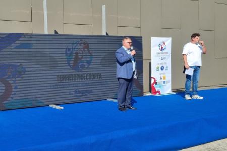 Руководитель фракции КПРФ в Мособлдуме Александр Наумов поздравил жителей Ленинского городского округа с Днем физкультурника