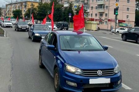 В городе-герое Туле прошел патриотический автопробег «Красные крылья Победы»