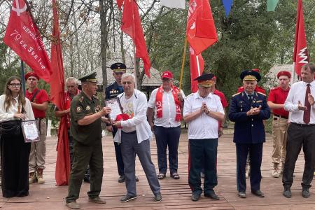 Коммунисты Кубани и Дона в рамках Всероссийской акции «Красные крылья Победы» провели общие мероприятия в память о Кущевской атаке красных казаков в 1942 году