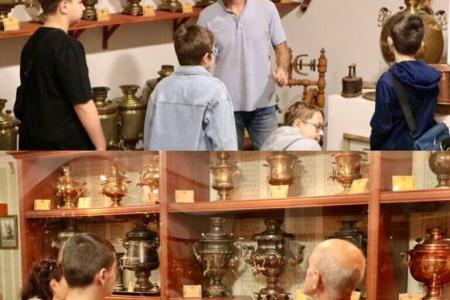 Ольга Алимова: «Для наших юных пионеров организовали экскурсию по Музею самоваров в Саратове»