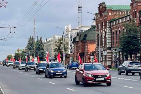 В городе-герое Туле прошел патриотический автопробег «Красные крылья Победы»