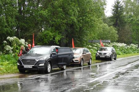 В Ленинградской области прошёл Всероссийский патриотический автопробег «Красные крылья Победы»