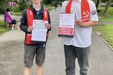 В городе-герое Туле прошел патриотический автопробег «Красные крылья Победы»