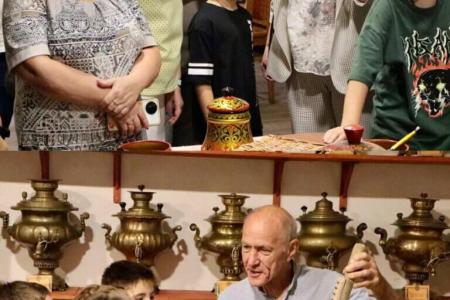 Ольга Алимова: «Для наших юных пионеров организовали экскурсию по Музею самоваров в Саратове»