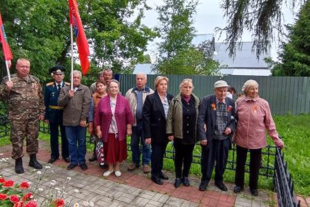 В муниципальном округе Лотошино состоялся прием жителей выездной приемной заместителя Председателя Московской областной Думы, секретаря МК КПРФ Константина Черемисова