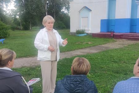 Лидер новгородских коммунистов ведёт предвыборную работу в районах