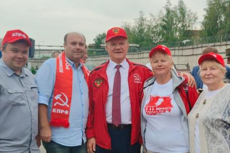 Рязанские коммунисты приняли участие в 142-м гуманитарном конвое КПРФ
