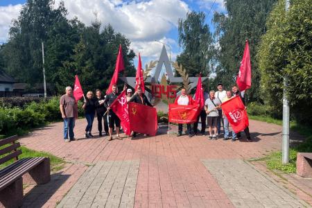 Подмосковные коммунисты: для нас труд и забота о людях – высшая награда!