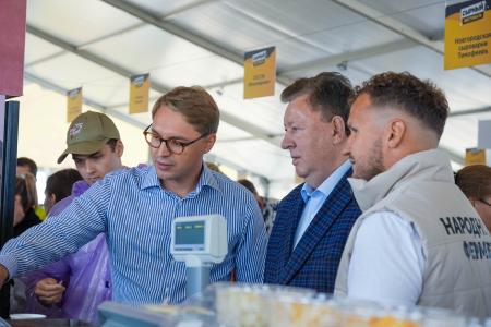 Владимир Кашин посетил гастрономический фестиваль «Сыр, пир, мир» в Подмосковье