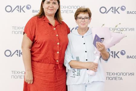 В День Воздушного флота России воронежские коммунисты поздравили трудовой коллектив Филиала ПАО «Ил» - ВАСО