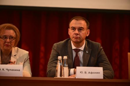 Первый заместитель Председателя ЦК КПРФ Ю.В. Афонин приветствовал участников Международного детского конкурса «Пчела и человек. Дети»