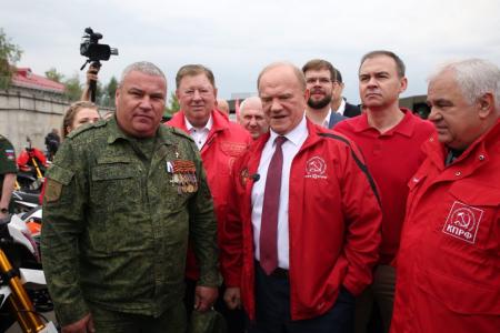 России нужна полная и безоговорочная Победа! Московские коммунисты отправили гуманитарный груз в зону СВО