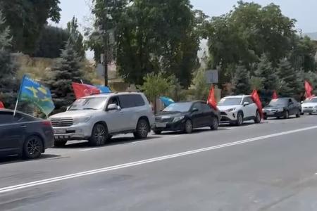 Коммунисты Дагестана поддержали Всероссийский патриотический автопробег КПРФ «Красные крылья Победы»