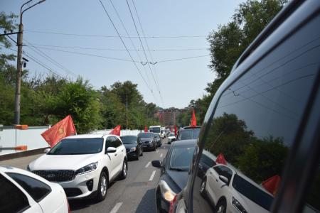 Коммунисты Чечни приняли участие во Всероссийском патриотическом автопробеге КПРФ «Красные крылья Победы»