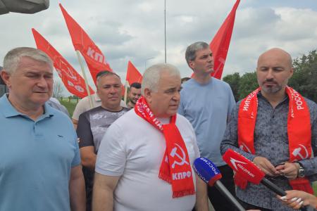 Коммунисты Северной Осетии поддержали патриотический автопробег «Красные крылья Победы»