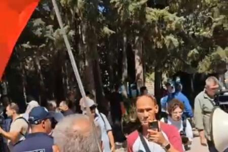 В Гюмри прозвучал голос армянских коммунистов в защиту исторической памяти и российской 102-й военной базы